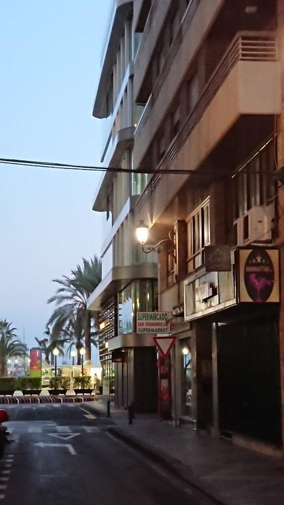 Apartmán La Explanada Alicante Exteriér fotografie